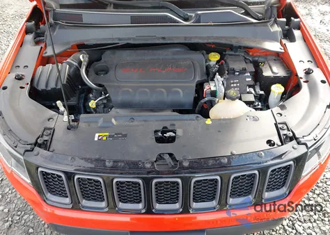 2018 Jeep Compass Trailhawk 4X4 from USA, damaged, VIN 3C4NJDDB6JT484072